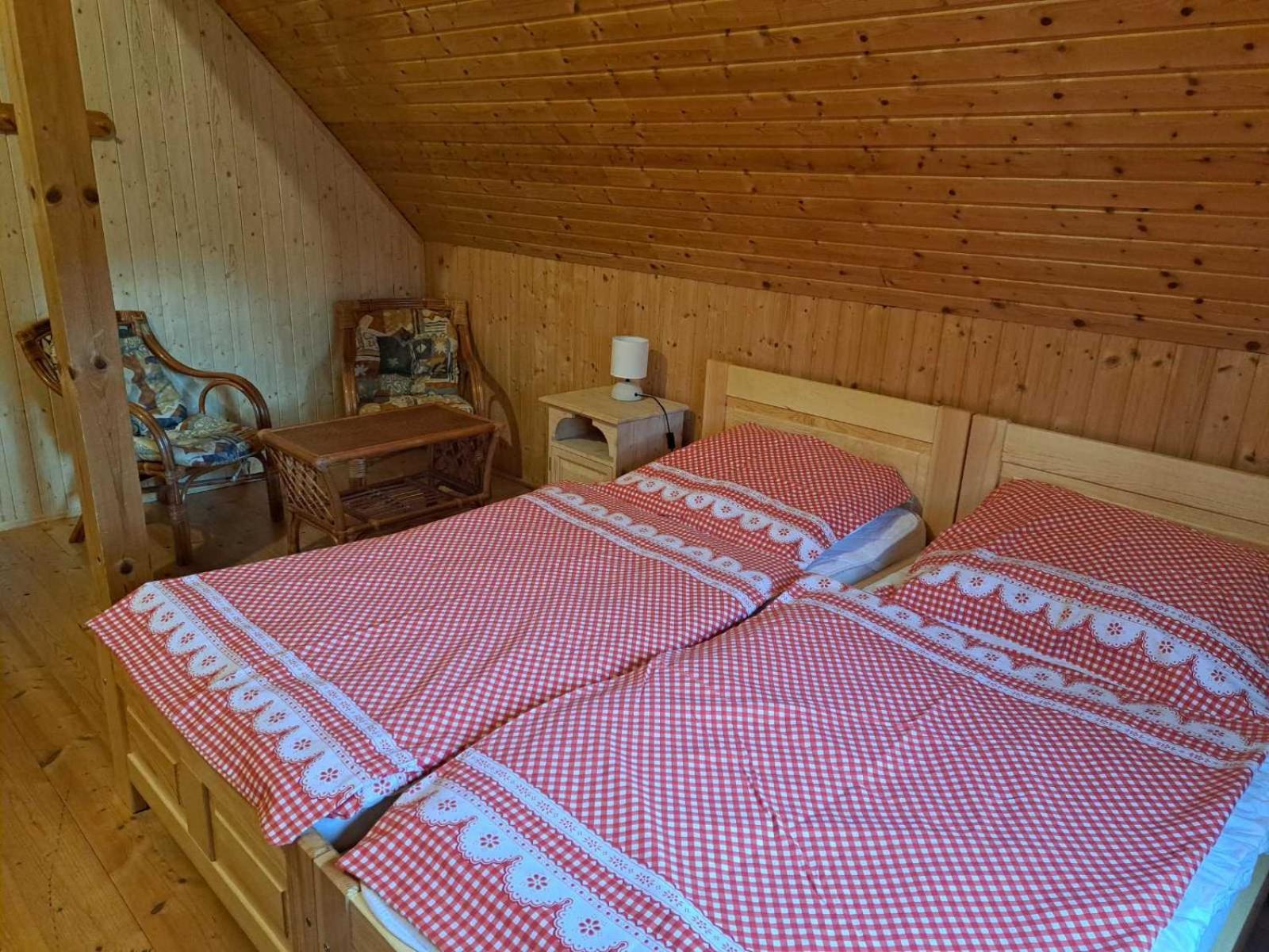 Chalupa pod Kralickým Sněžníkem