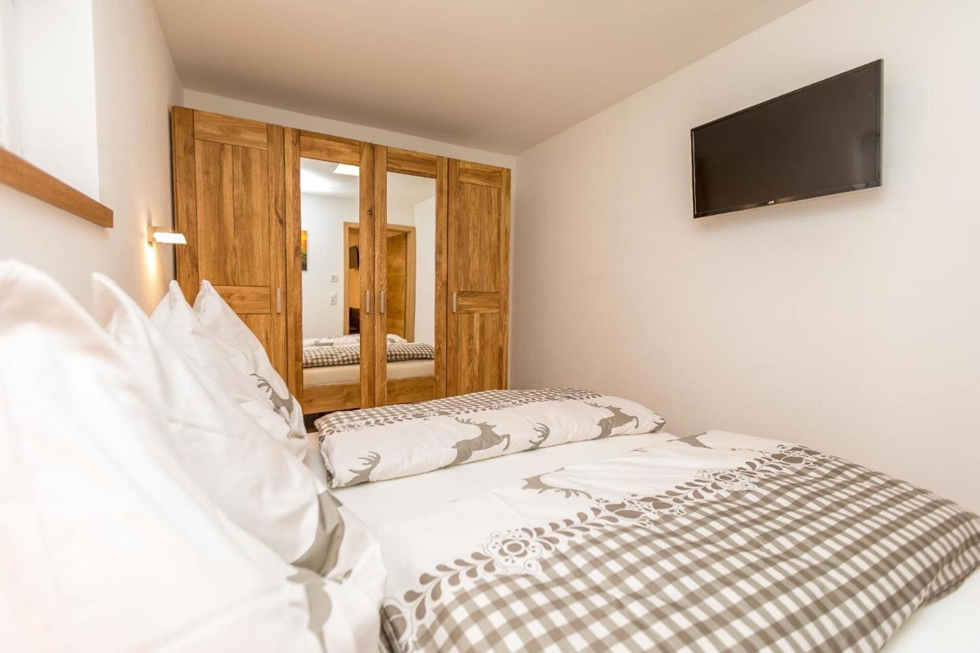 Neue Ferienwohnung in Mittersill mit Garten
