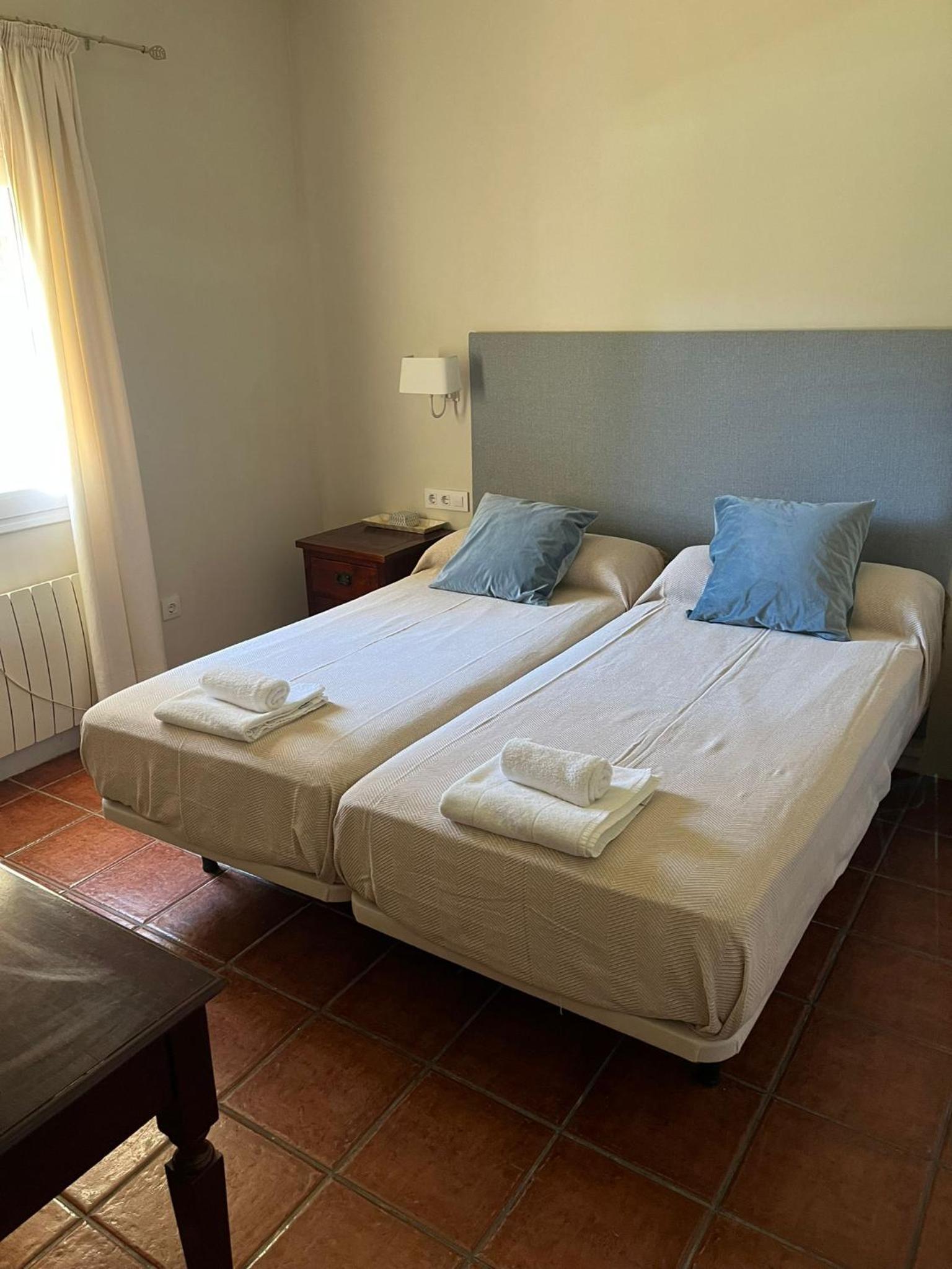 Villa America en Roche — hotel room
