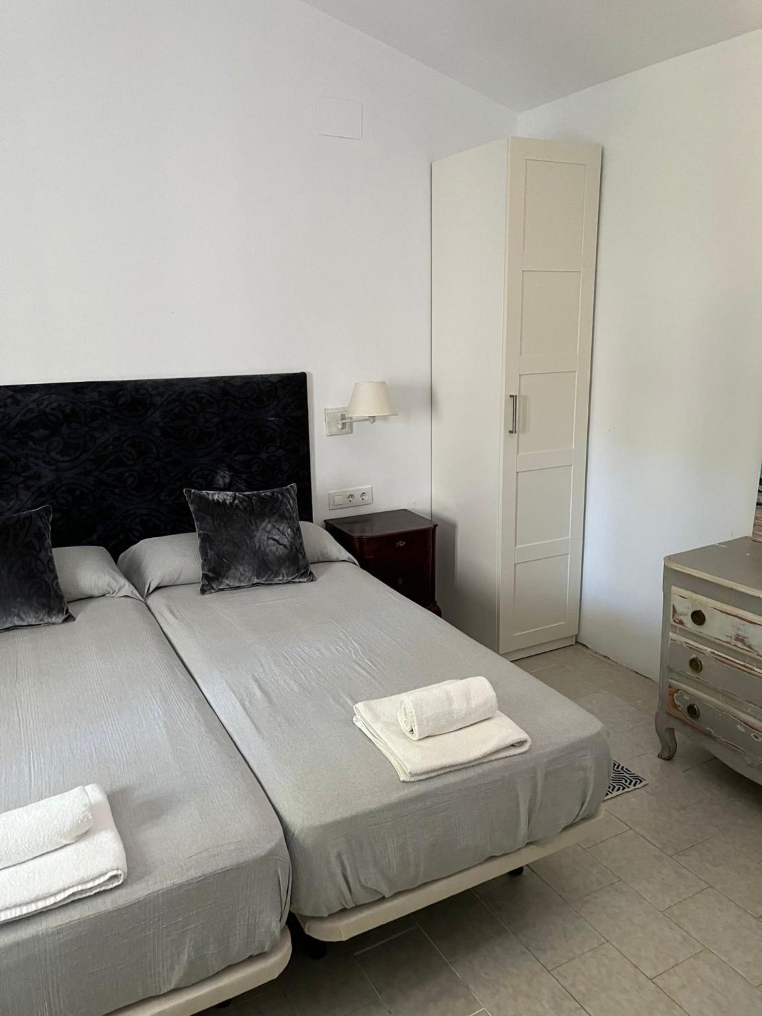 Villa America en Roche — hotel room