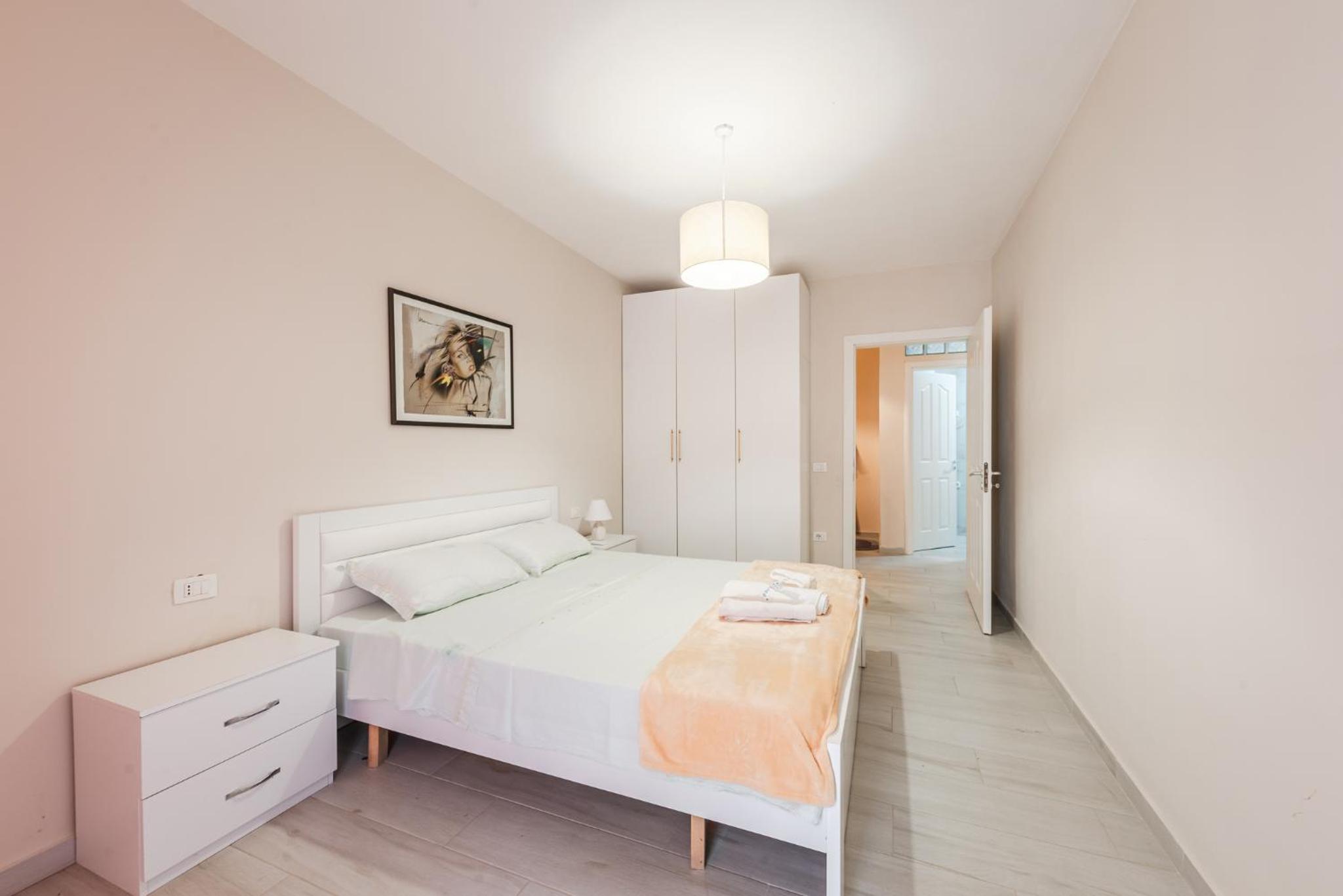 Helia's Cozy Apartment Qerret