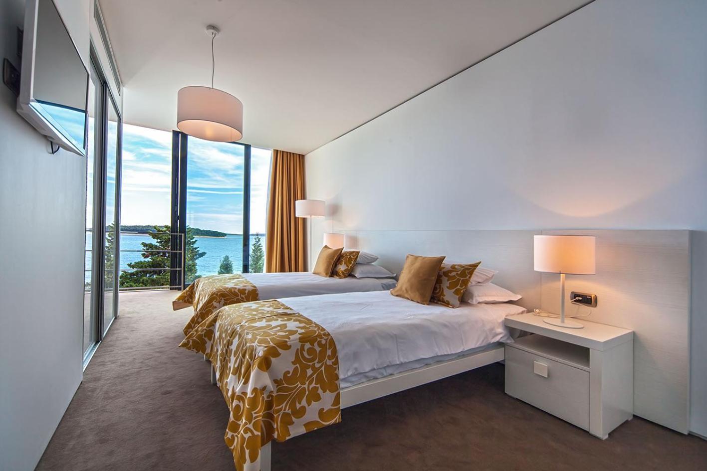 Golden Rays Luxury Villas & Apartments