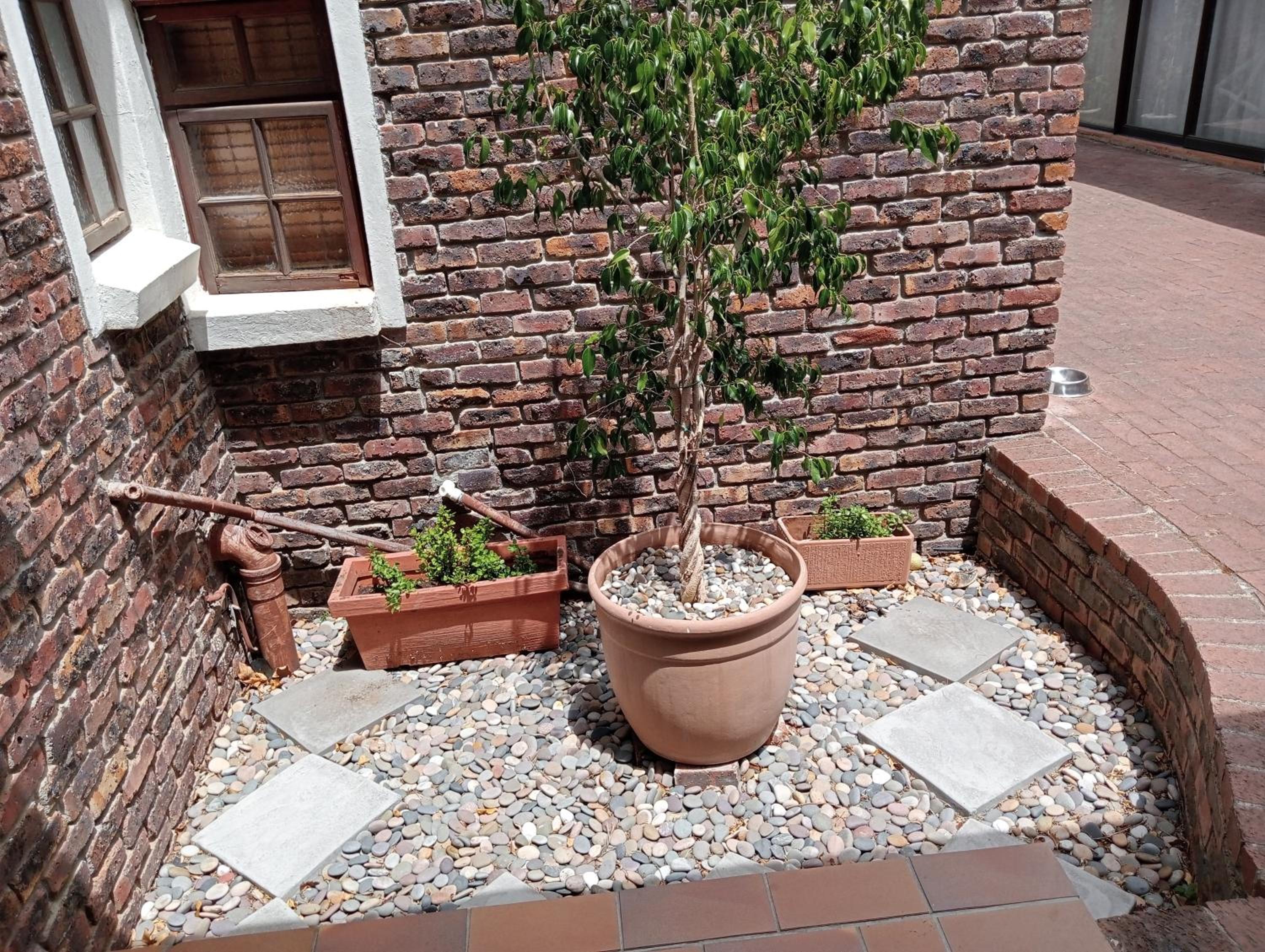 Marinda's B&B view 3