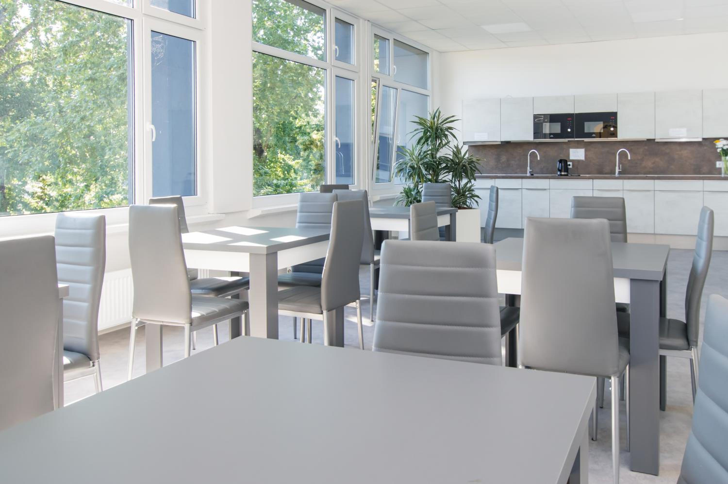 NeoHostel