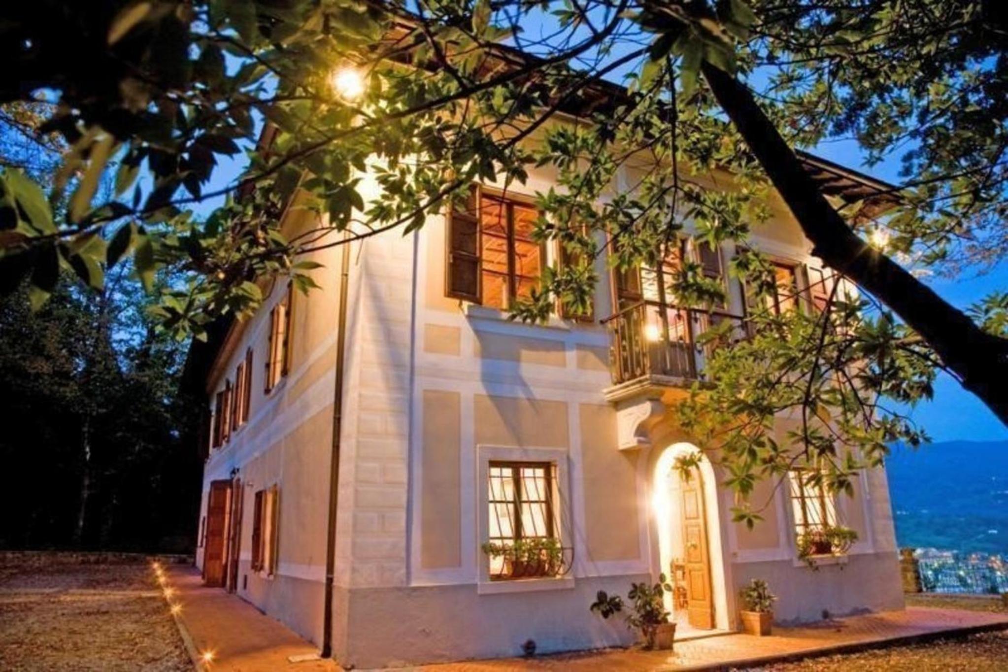 Villa Borgatti aus dem 19 Jahrhundert view 5