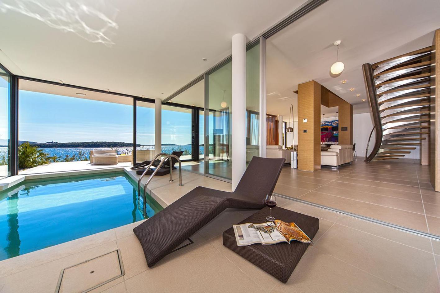 Golden Rays Luxury Villas & Apartments