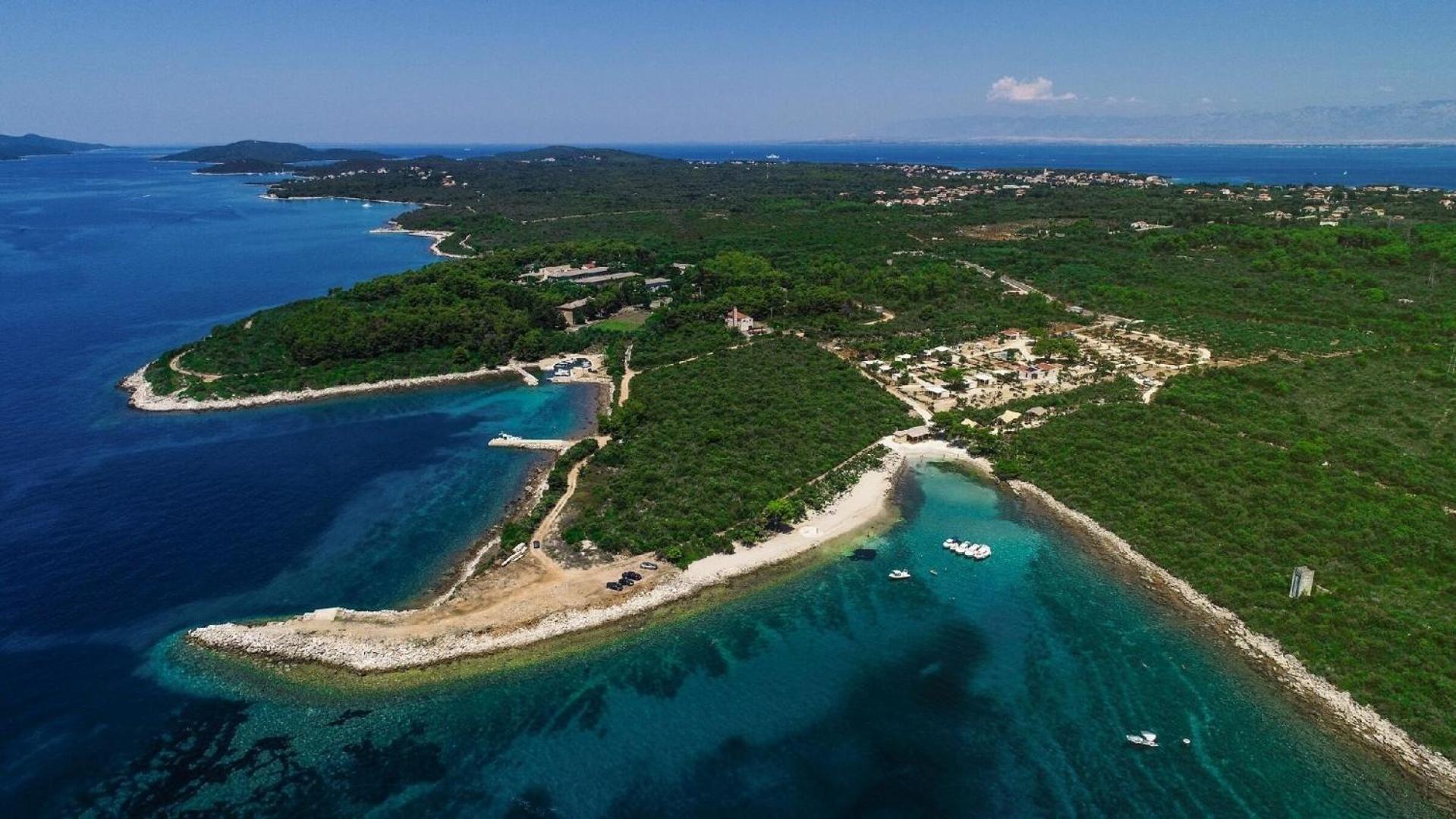 Mobilheim für 3 Personen ca 20 qm in Ugljan, Dalmatien Inseln vor Zadar view 2