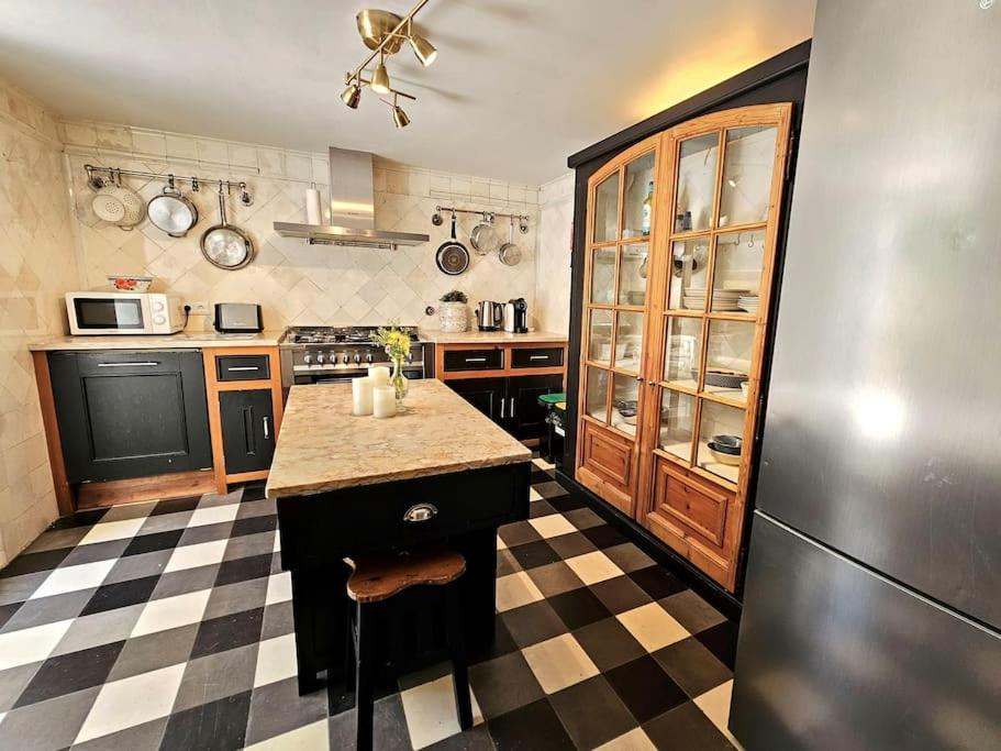 kitchen
