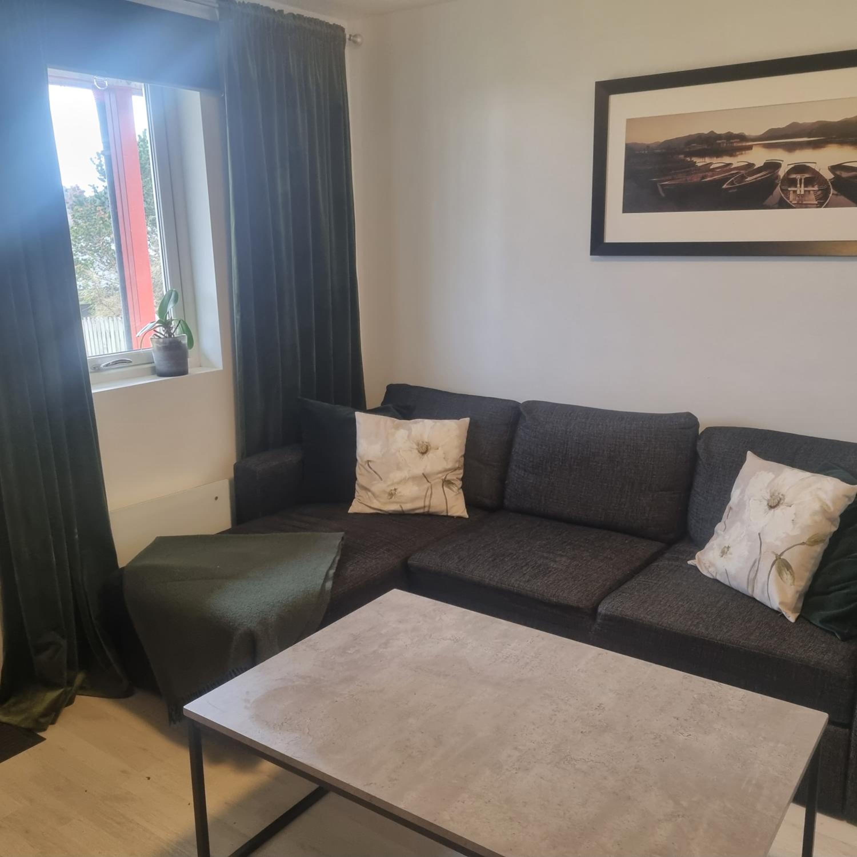 Apartment near center / free P view 4