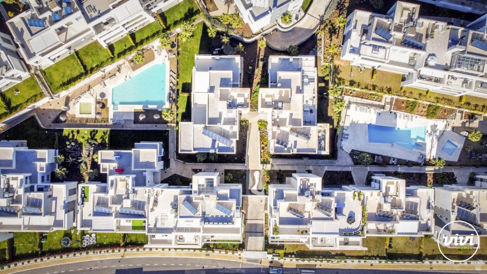 ViVi Homes - Sol Garden Pool, Terrace & Golf