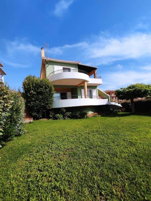 Villa in Skafidia overlooking the Ionian Sea view 2