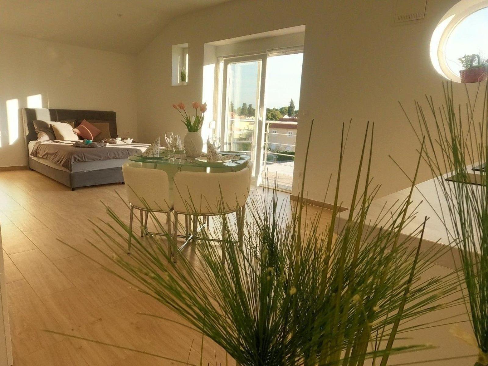 Modernes Ferienhaus Mit Eigenem Pool Und Meerblick
