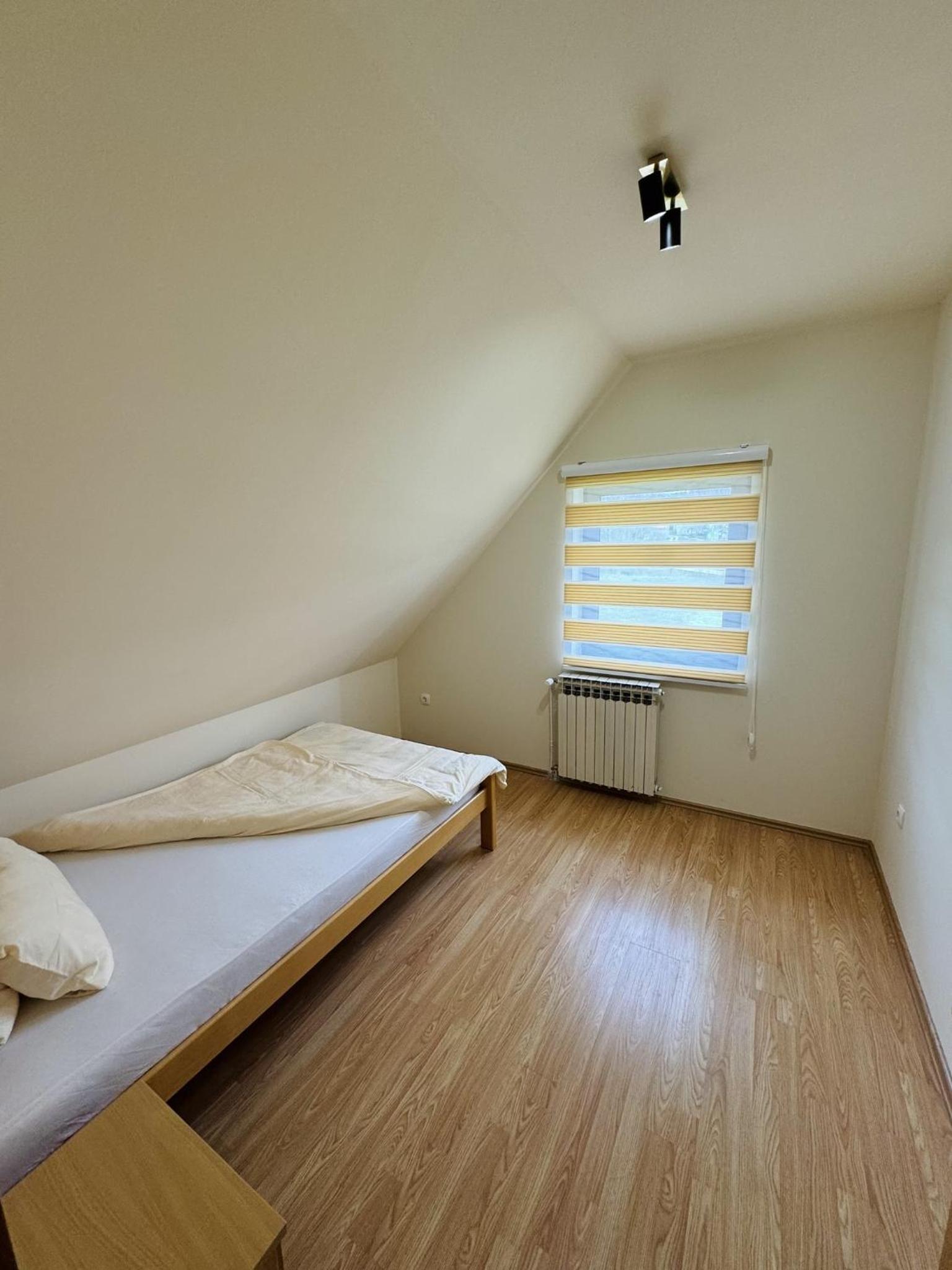 Tribistovo Holiday House