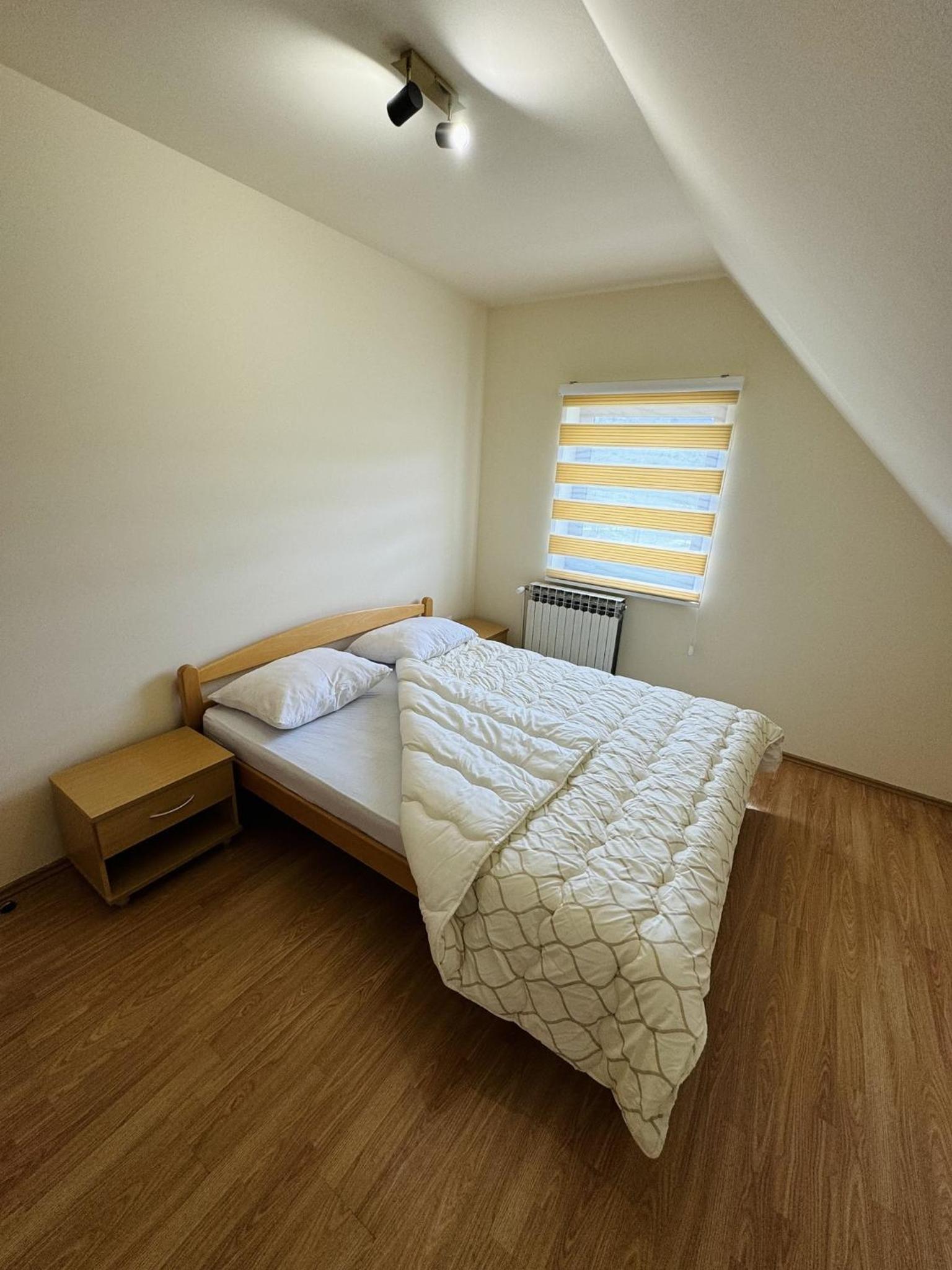 Tribistovo Holiday House