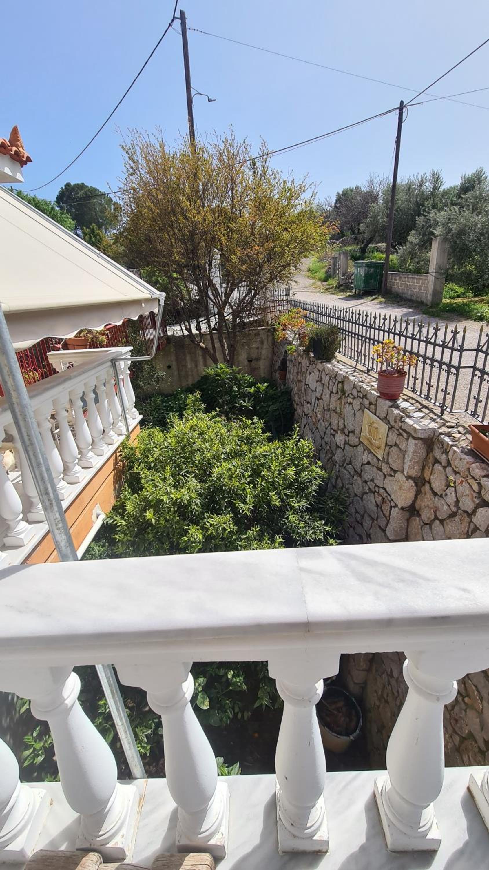 Stratigato Garden Getaway near Chios Town
