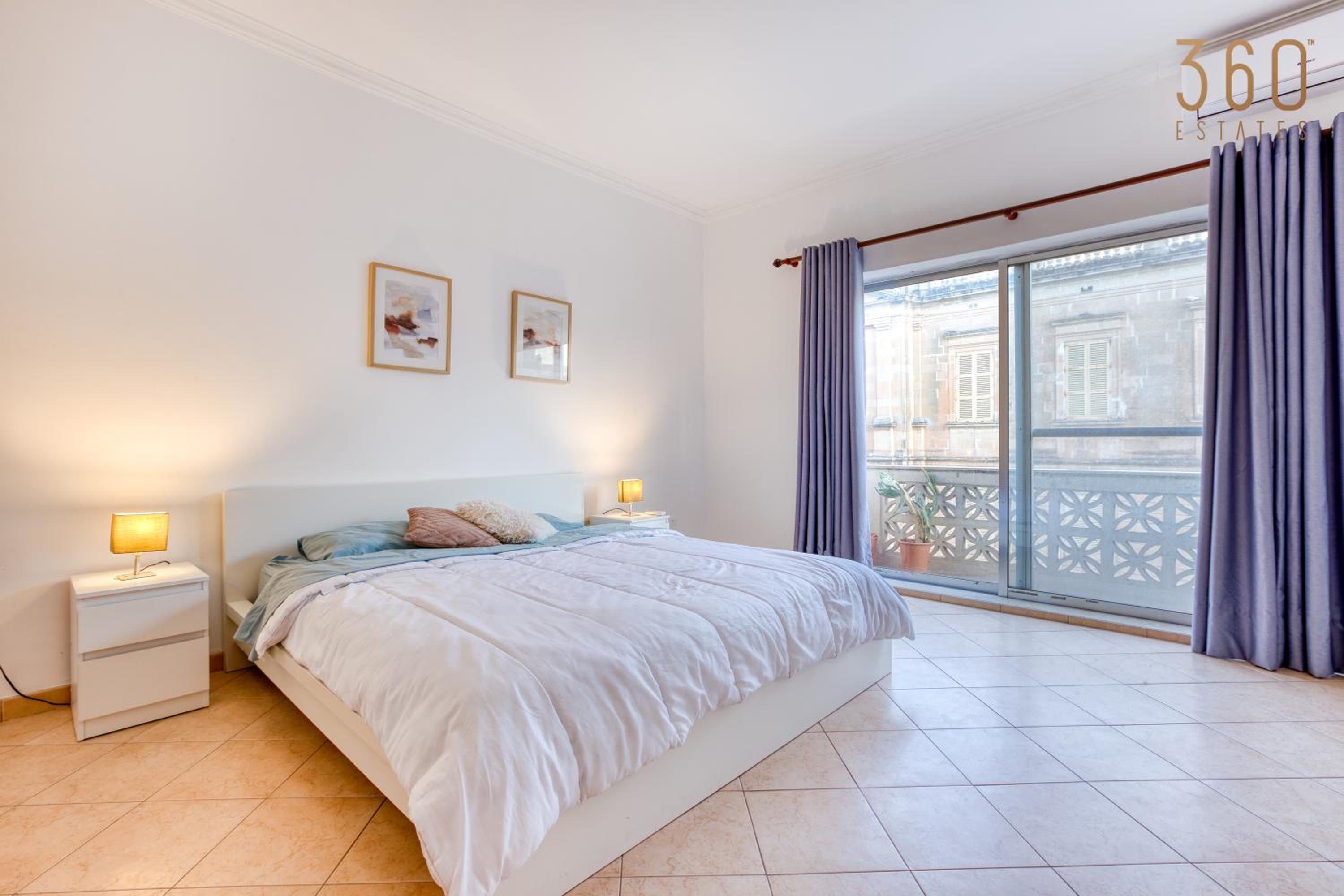 Stylish & Cosy 2BR Apt in the Heart of St' Julians by 360 Estates photo 2
