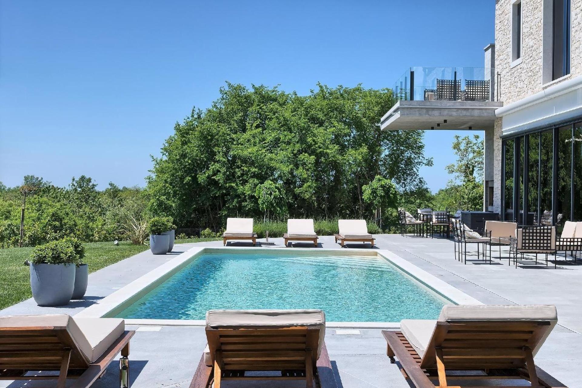 Ferienhaus mit Privatpool für 8 Personen ca 400 qm in Radetici, Istrien Binnenland von Istrien view 4