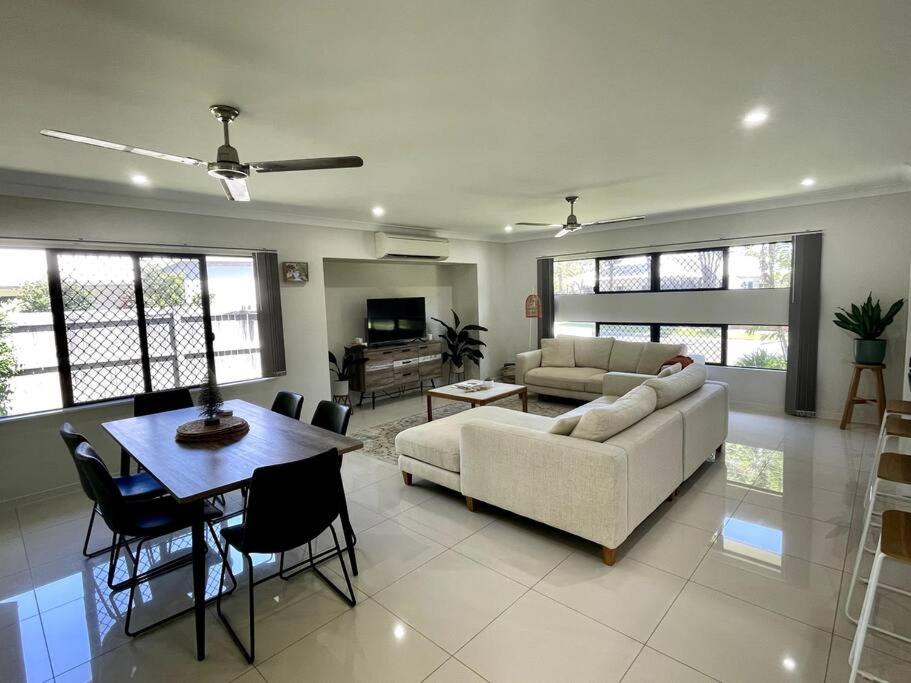New Pool Now Open! - Trinity Beach Haven - Luxury 4 bedroom home, Steps to the Beach, Surrounded by Mountains
