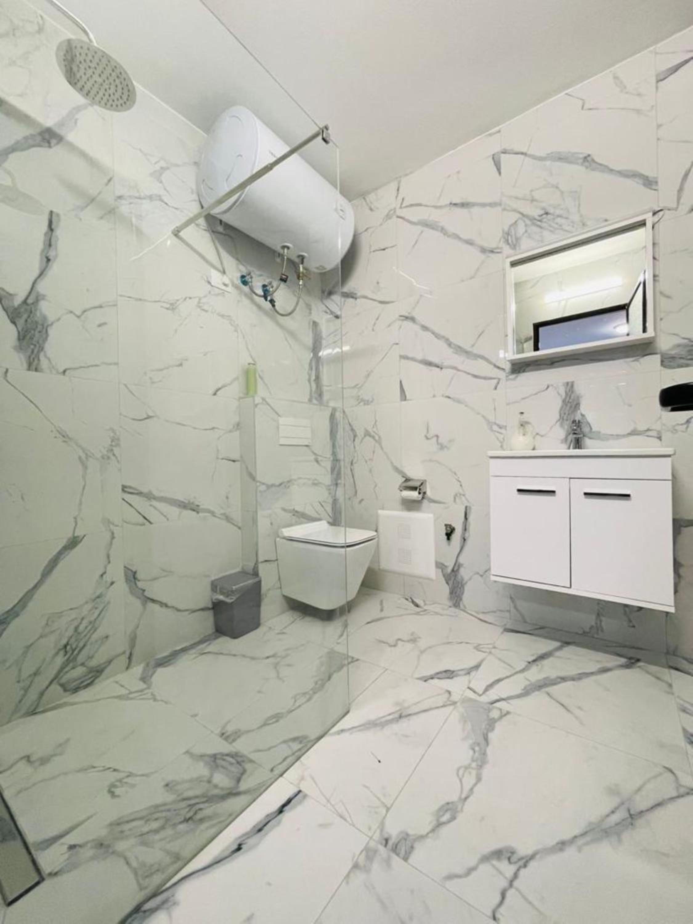 SELA RENT- City Rooms and Studio Apartments