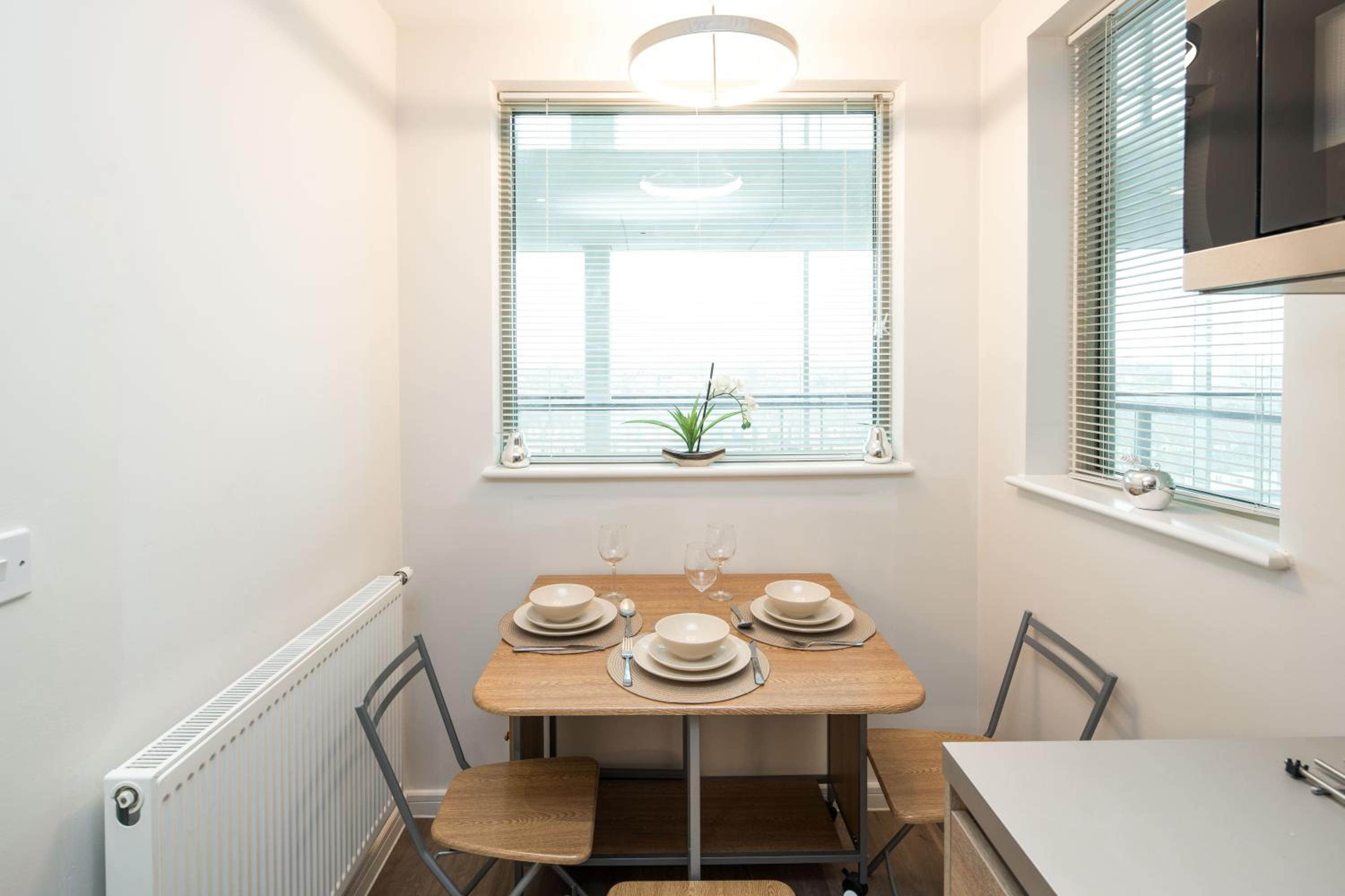 Canning town -2 bed Luxury Apartment