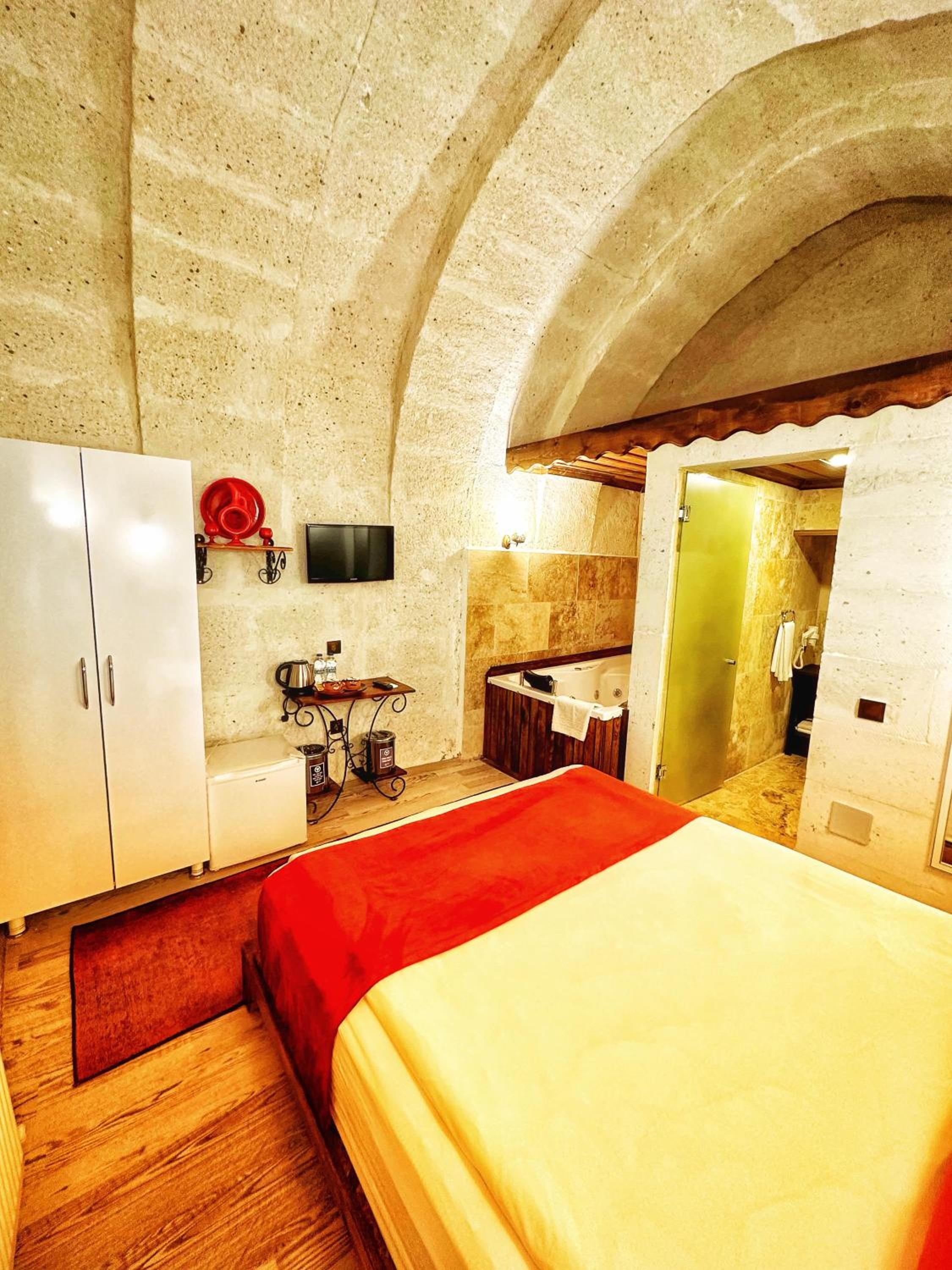 Sakli Cave House
