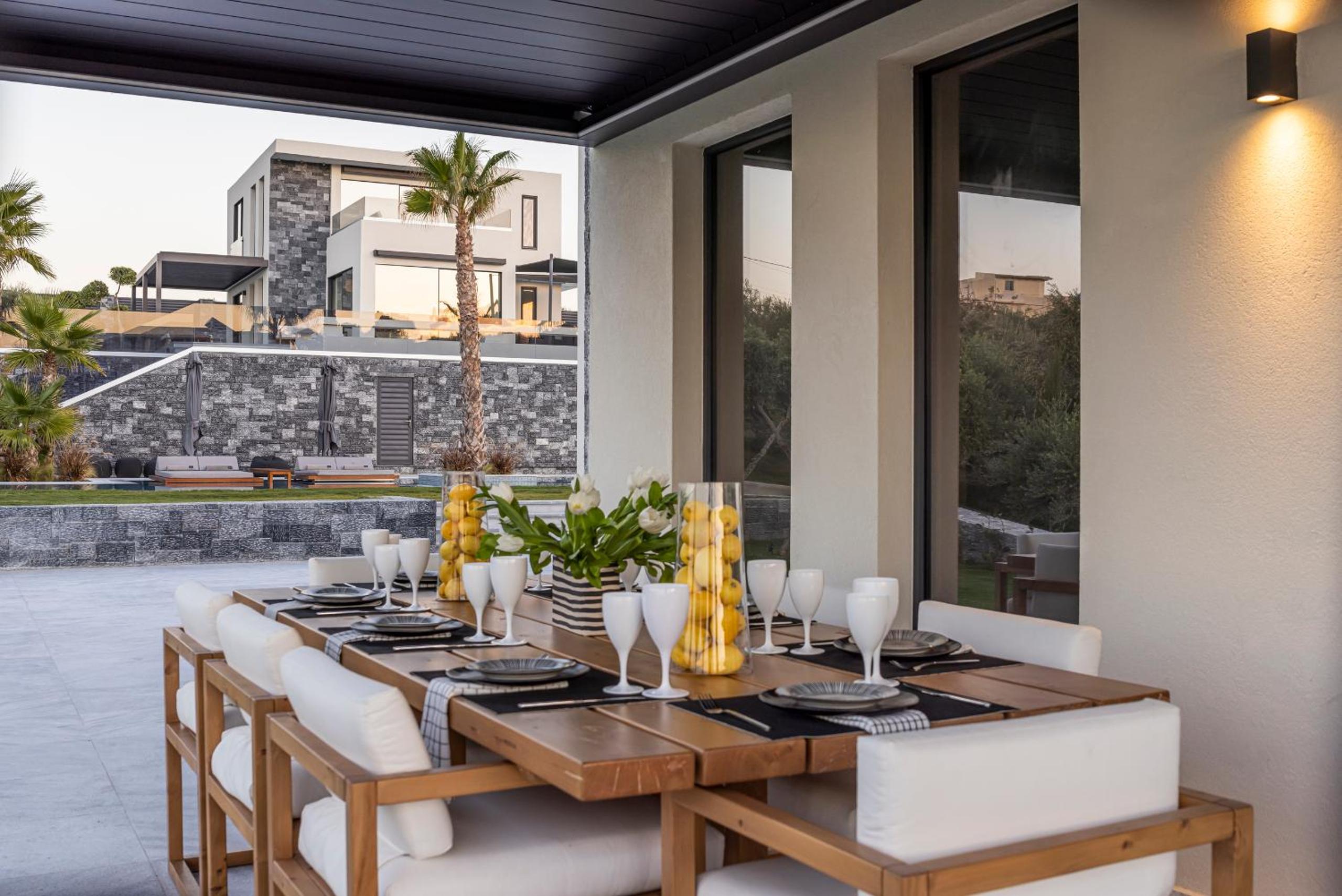 Villa Yolies