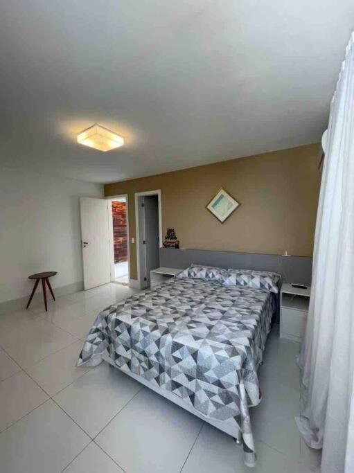 Casa com vista espetacular e piscina em Angra