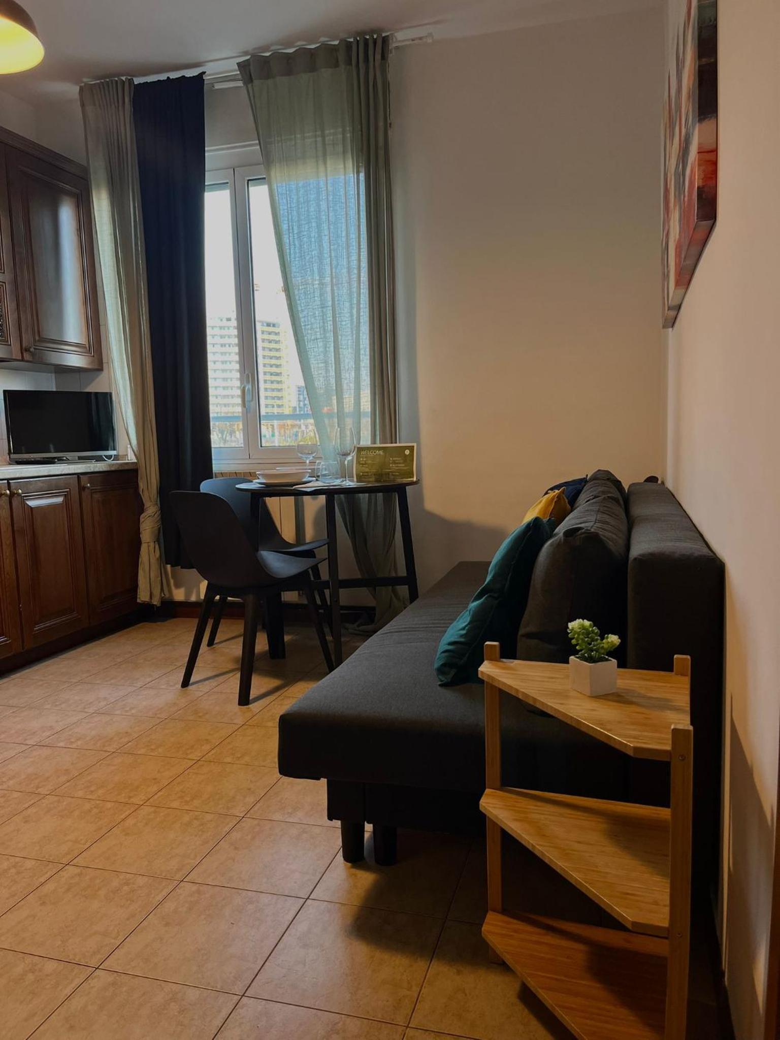Guest Planet - Zona Bicocca intero appartamento