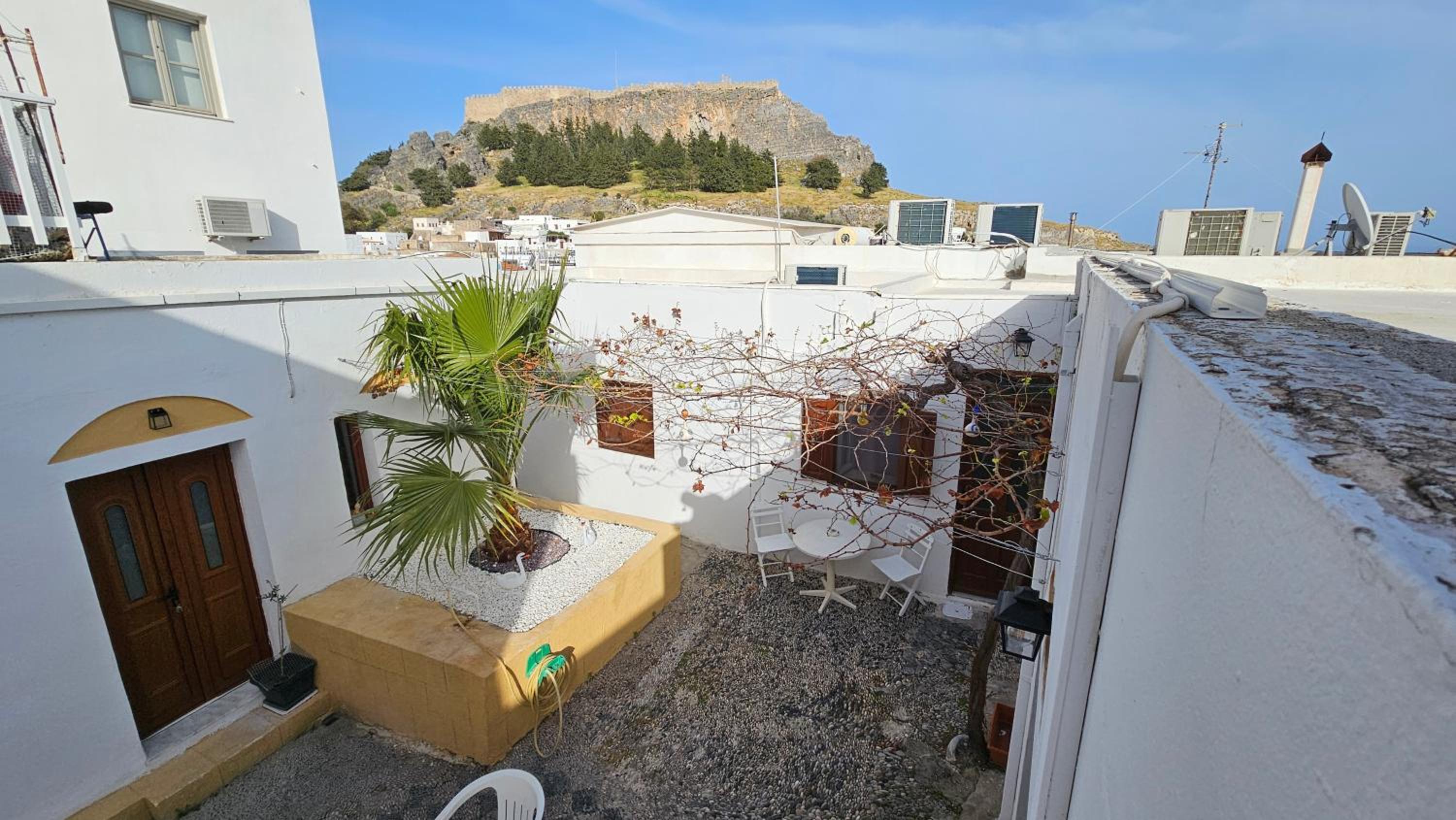 ASTORIA lindos