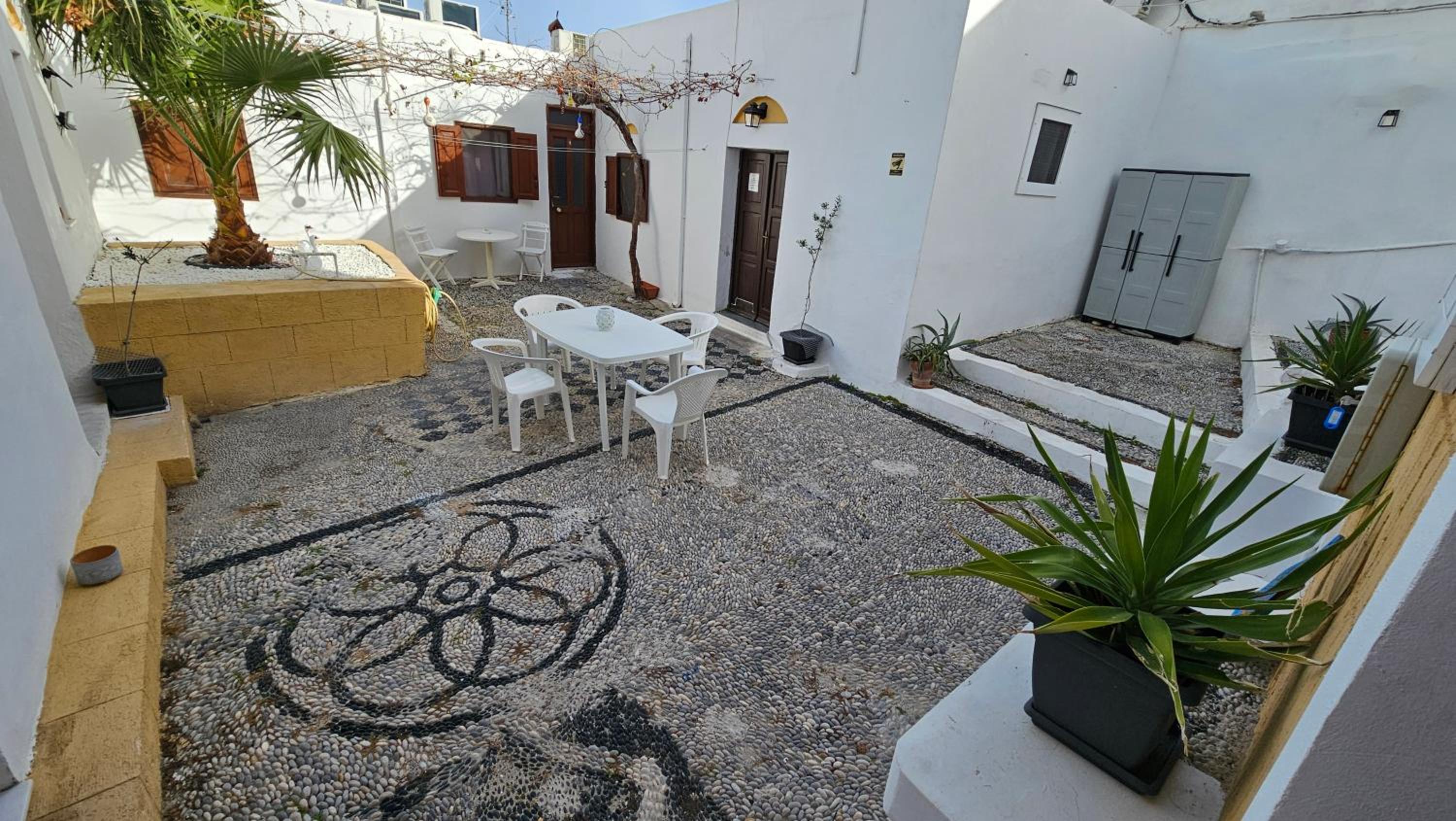 ASTORIA lindos