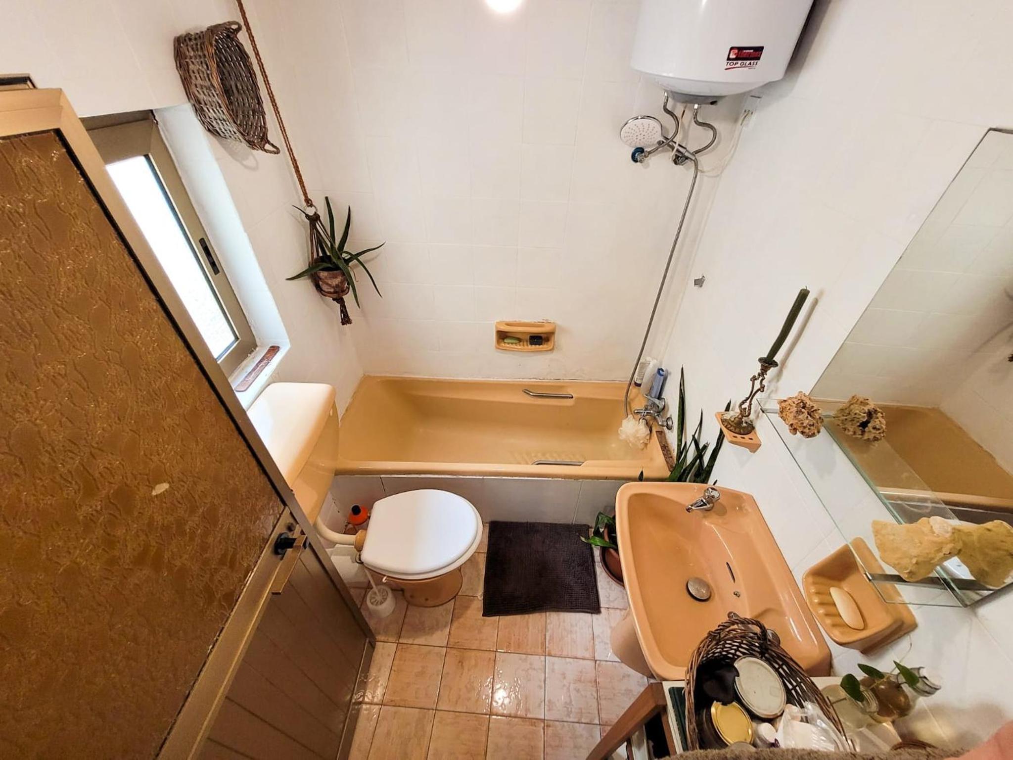 Cute Townhouse in Maltese Village Close To St Peters Pool