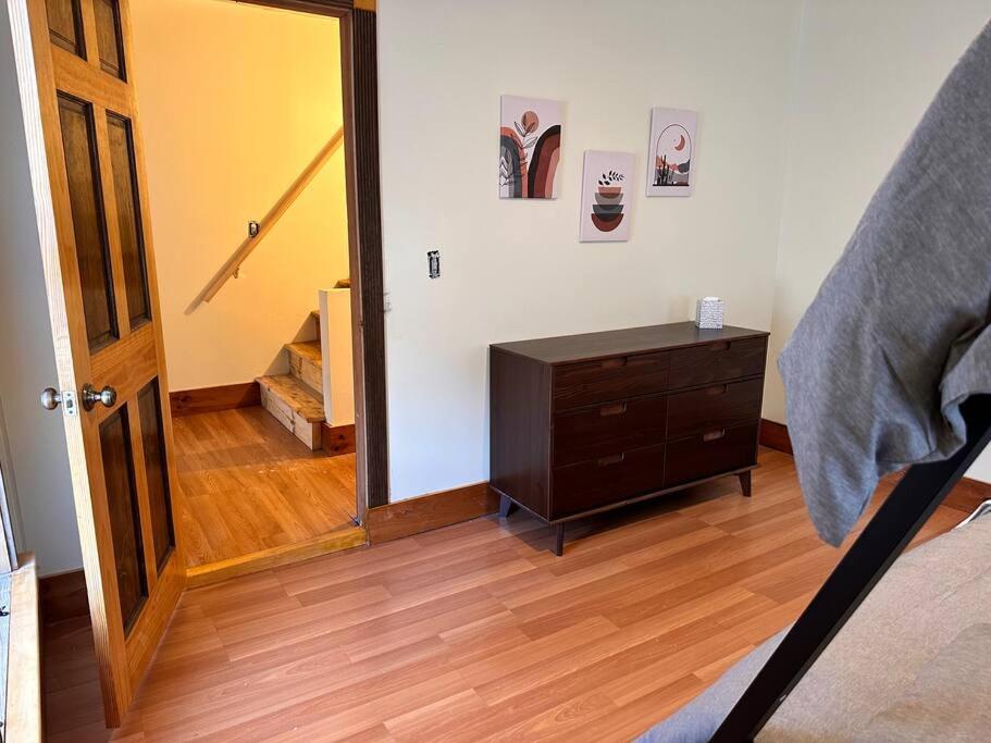 Cozy Historic home in Brattleboro, photo 20