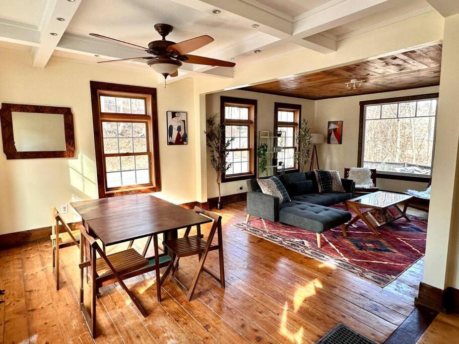 Cozy Historic home in Brattleboro, photo 38