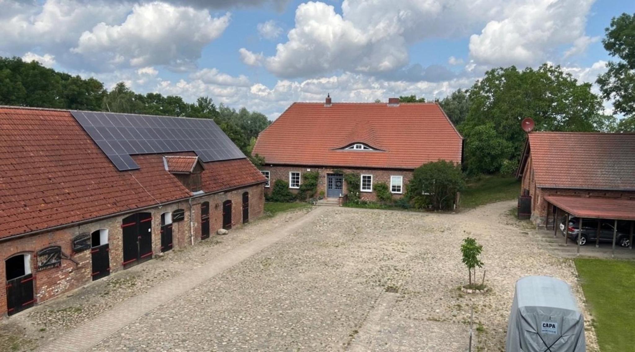 Ruhige FeWo im Nussbaumhof - Komfort & historisches Ambiente view 2
