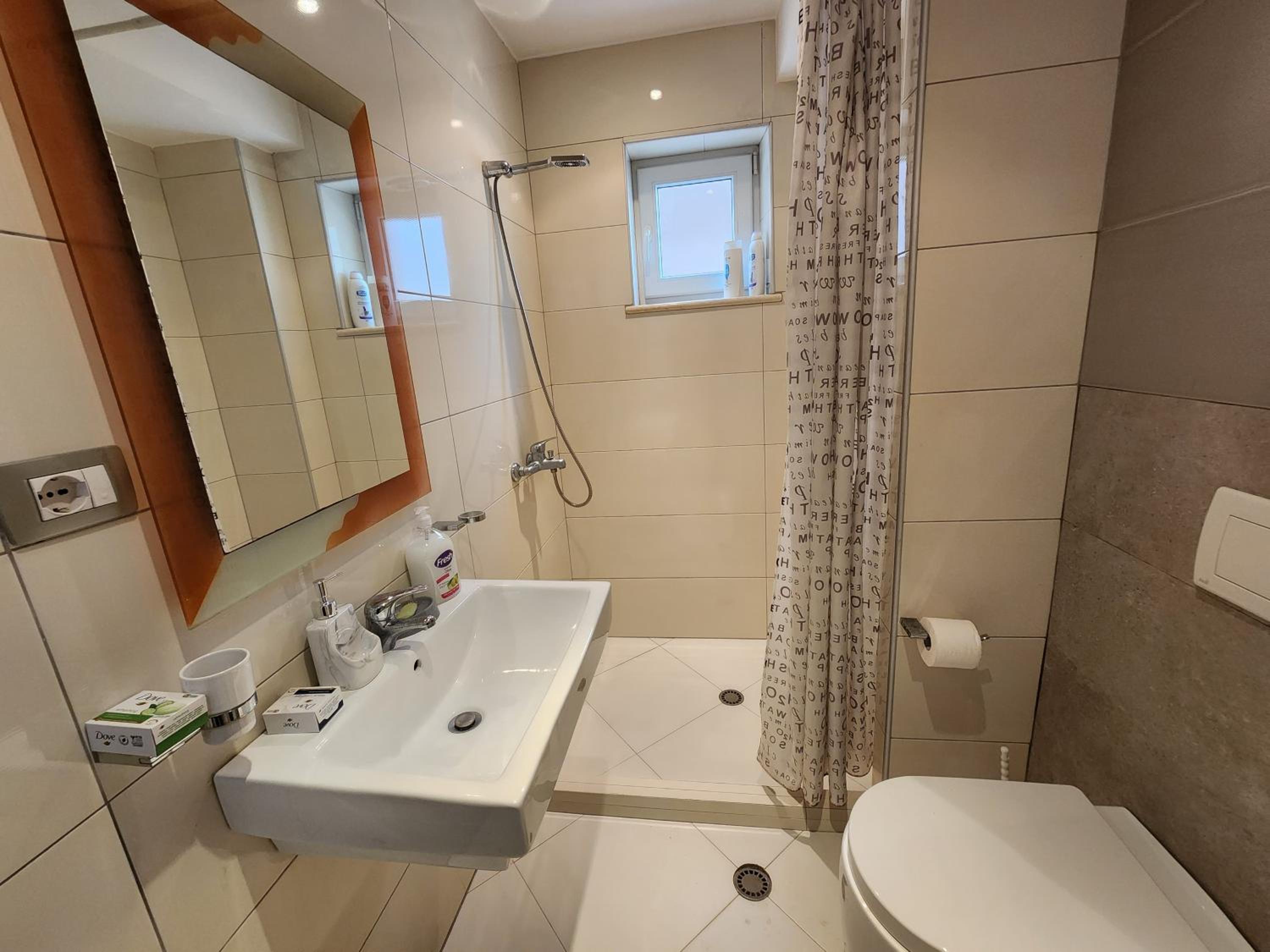 Apartment Sweet Luxury
