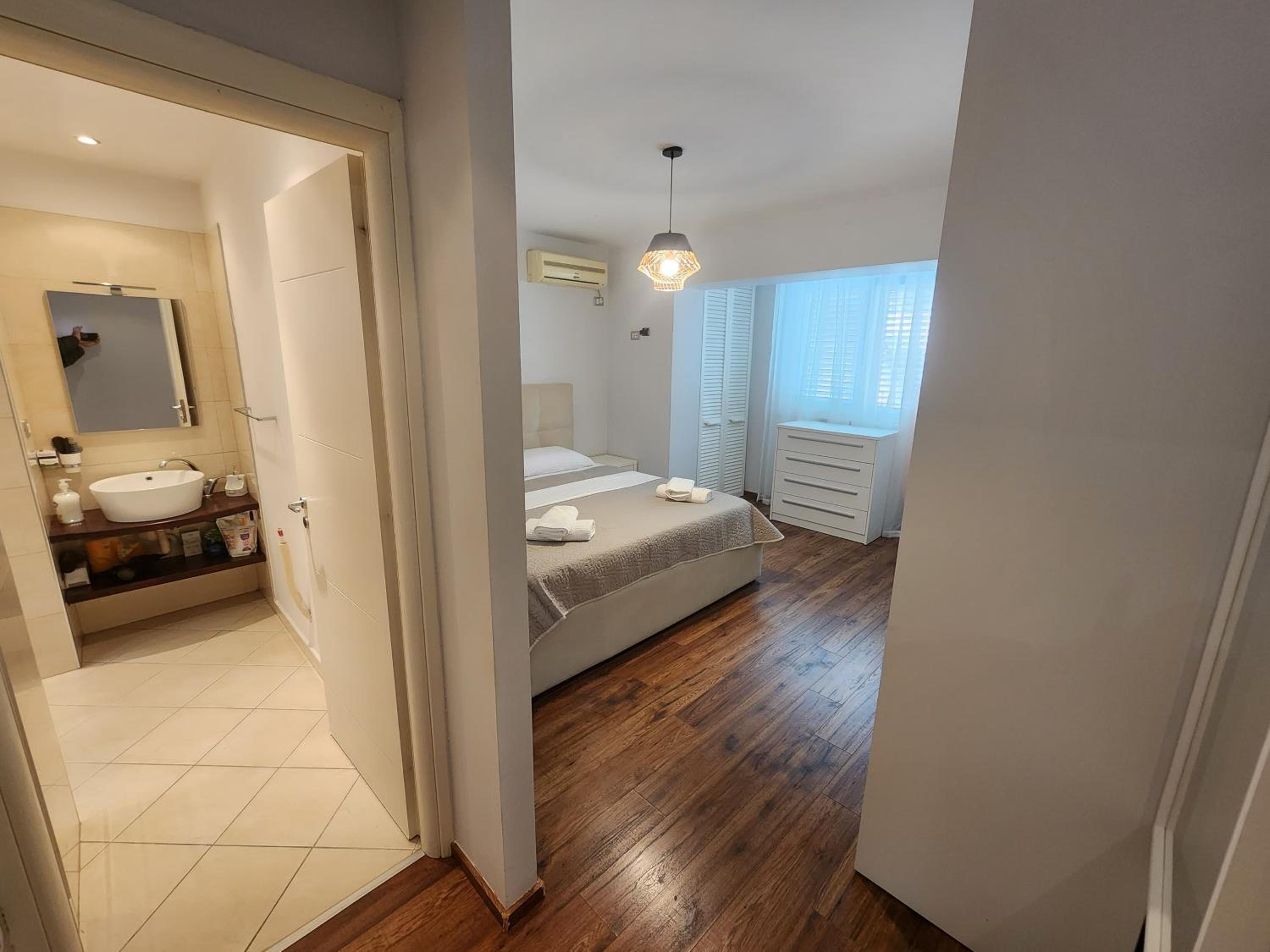 Apartment Sweet Luxury