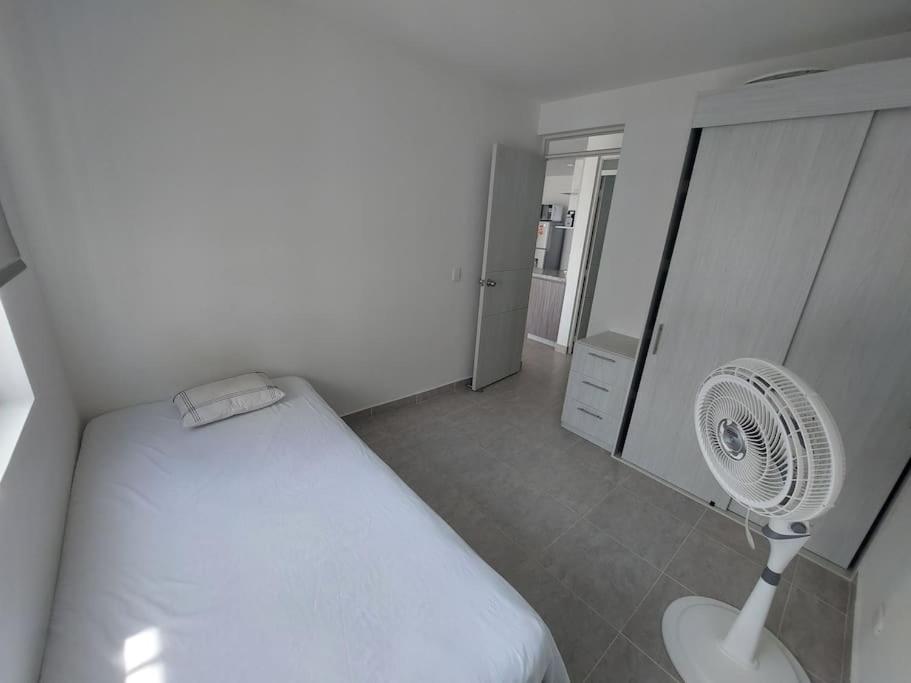 Hermoso Apartamento en Girardot vista a montañas