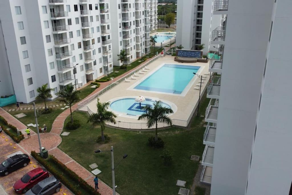 Hermoso Apartamento en Girardot vista a montañas