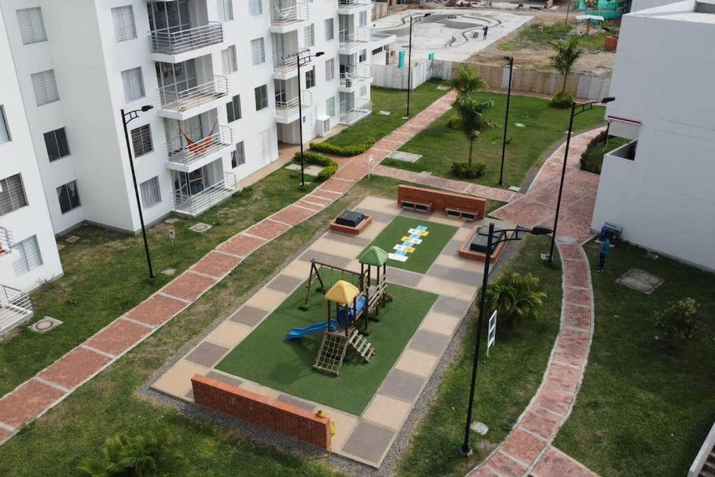 Hermoso Apartamento en Girardot vista a montañas