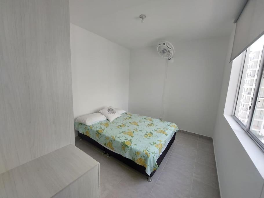 Hermoso Apartamento en Girardot vista a montañas