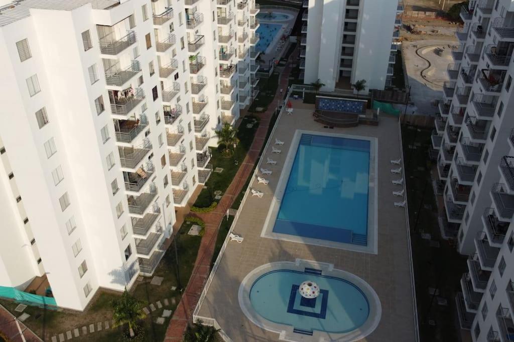 Hermoso Apartamento en Girardot vista a montañas