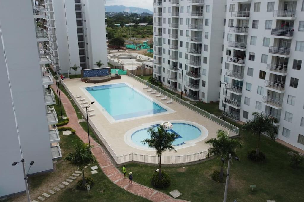 Hermoso Apartamento en Girardot vista a montañas