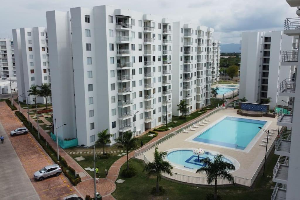 Hermoso Apartamento en Girardot vista a montañas