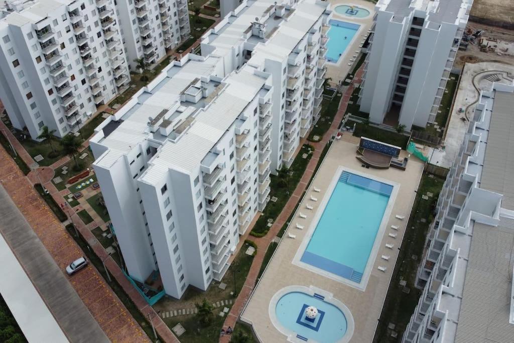 Hermoso Apartamento en Girardot vista a montañas