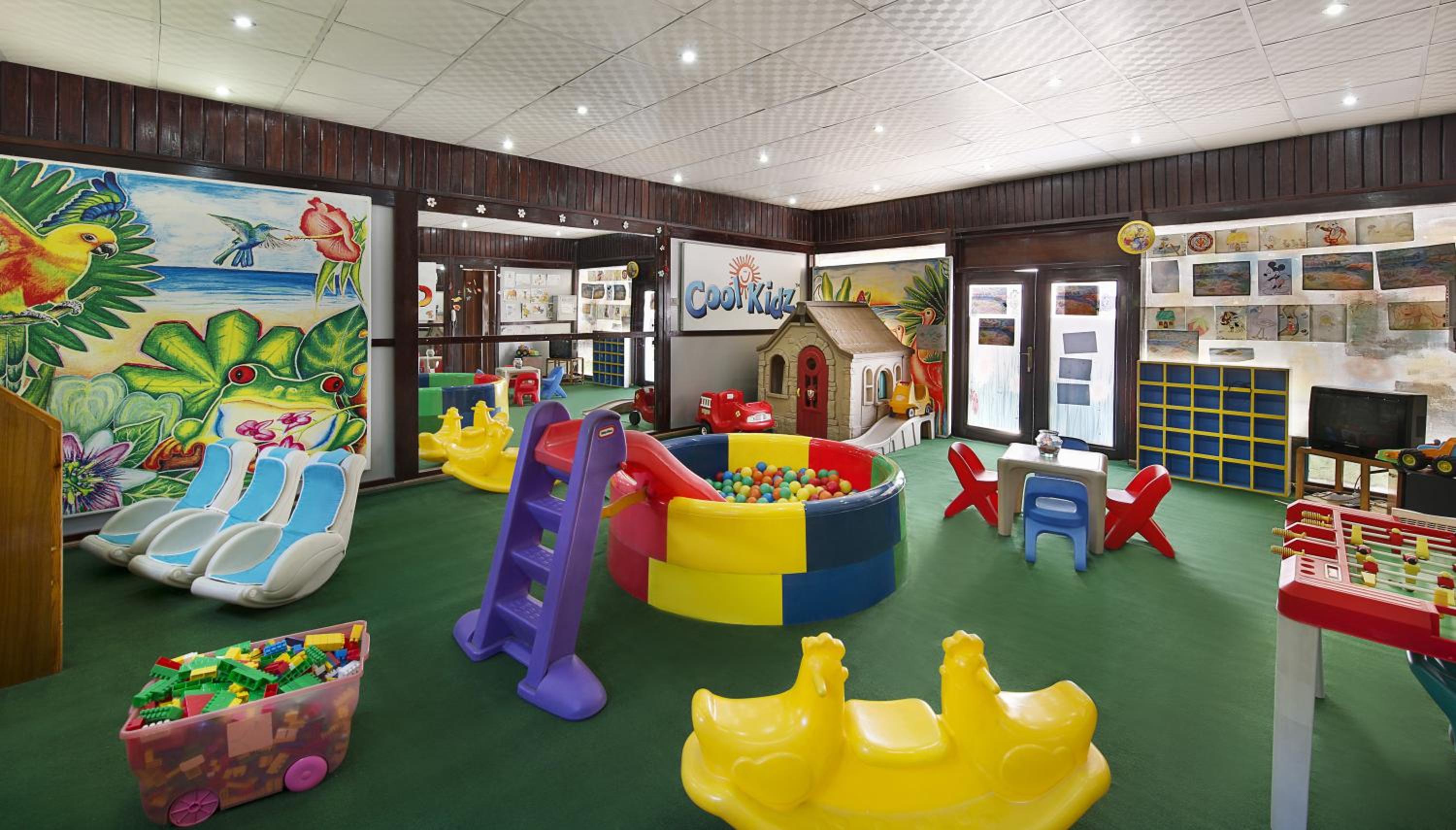 activities & amenities