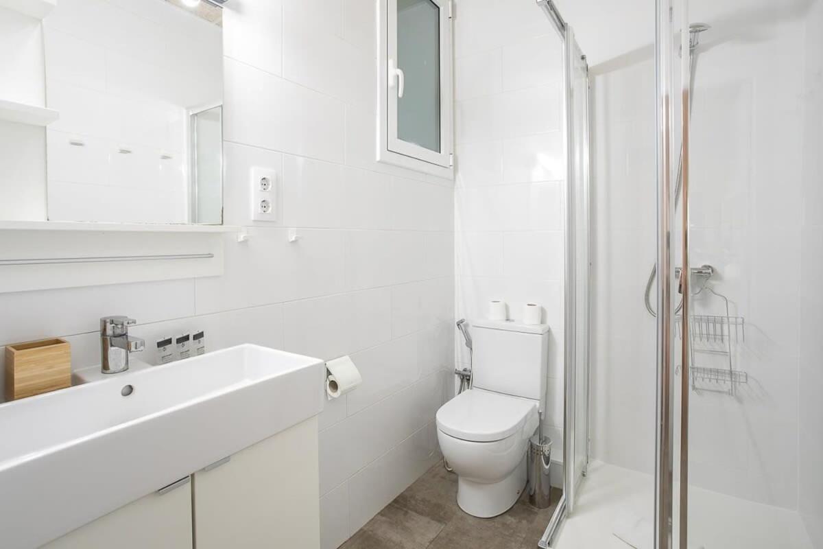 The Collection Barcelona - Paseo de Gracia modern 4BD with Terrace