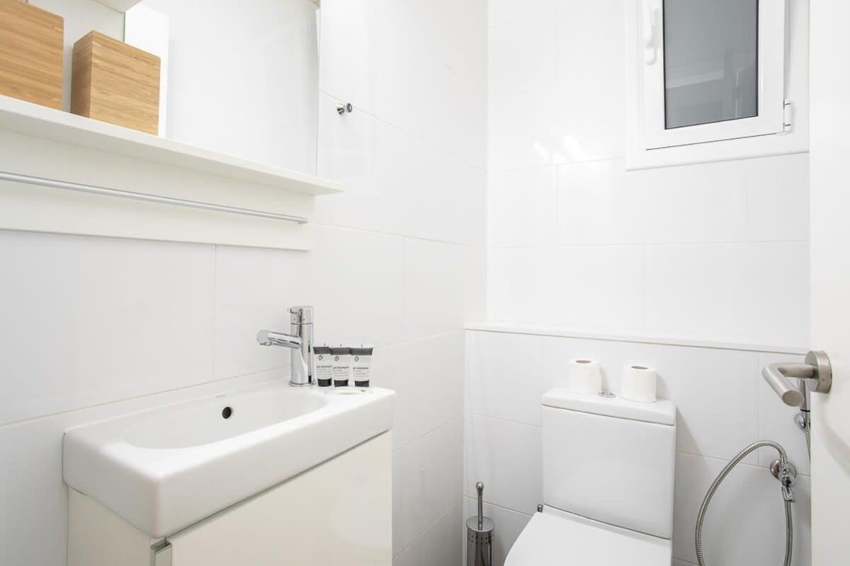 The Collection Barcelona - Paseo de Gracia modern 4BD with Terrace