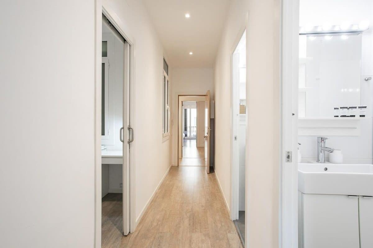 The Collection Barcelona - Paseo de Gracia modern 4BD with Terrace