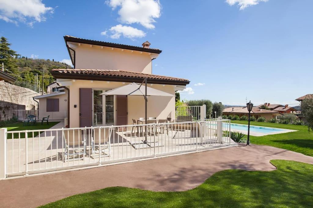 Villa Chiara APT 2-Appartamento in villa con piscina view 4