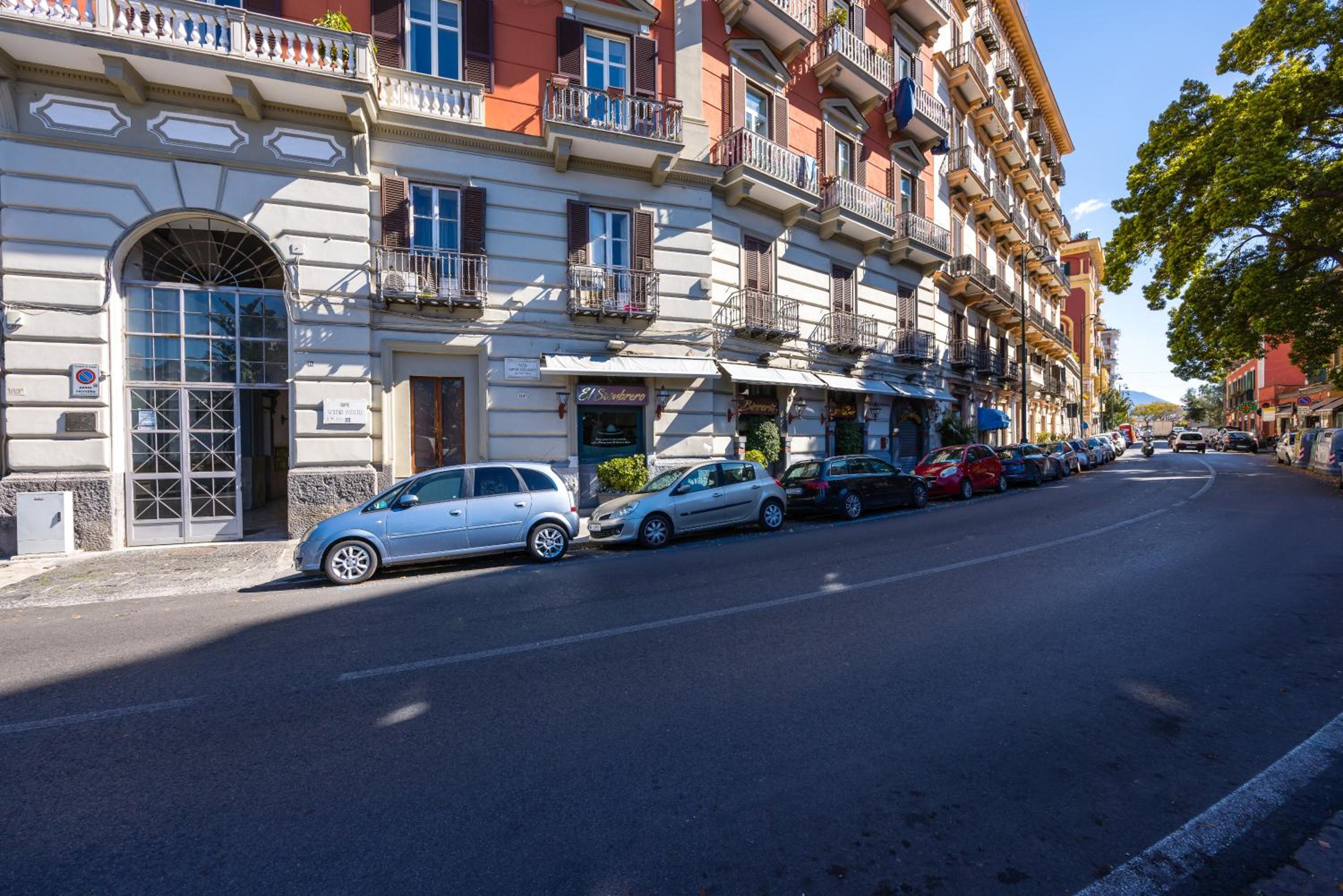Parkside Flat close Mergellina and Chiaia